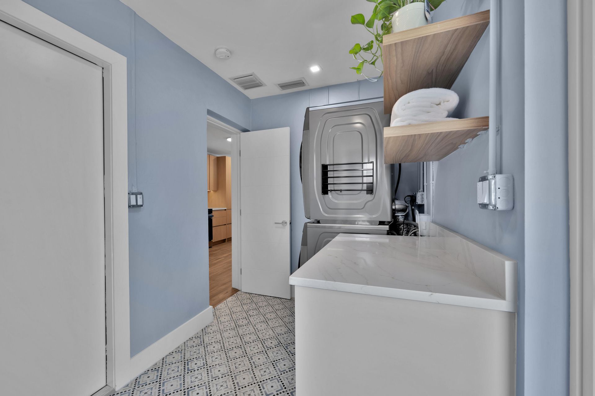 1011 SE 2nd Avenue, Pompano Beach, FL 33060 Photo