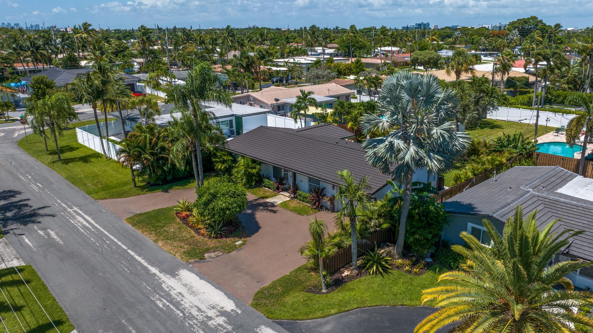1011 SE 2nd Avenue, Pompano Beach, FL 33060 Photo