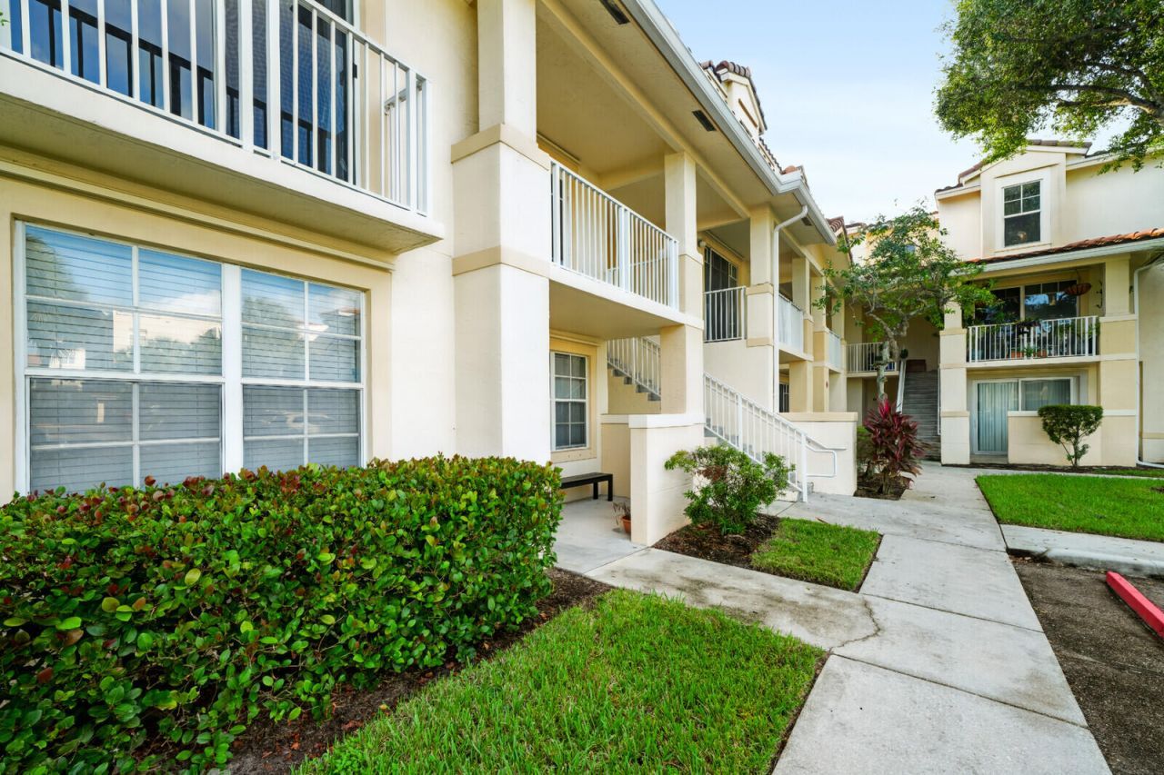 4772 Chancellor Drive, Unit 24, Jupiter, FL 33458 Photo