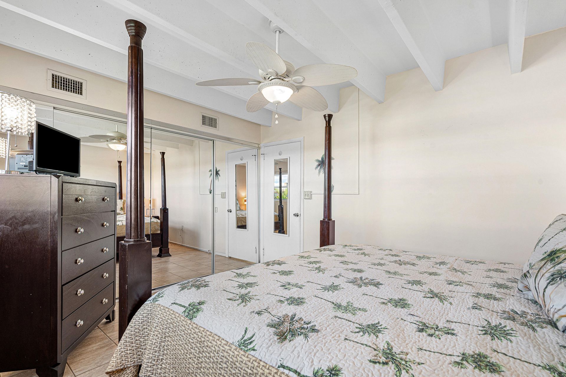 4001 S Ocean Boulevard, Palm Beach, FL 33480 Photo