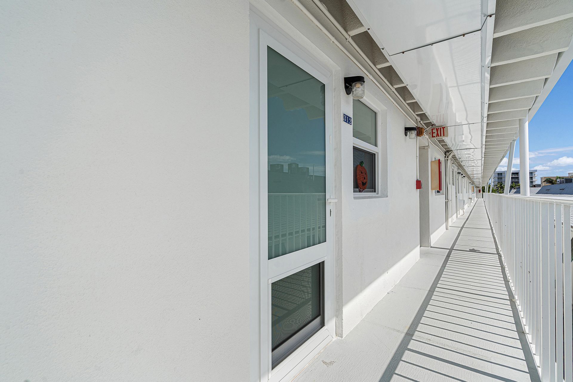 4001 S Ocean Boulevard, Palm Beach, FL 33480 Photo