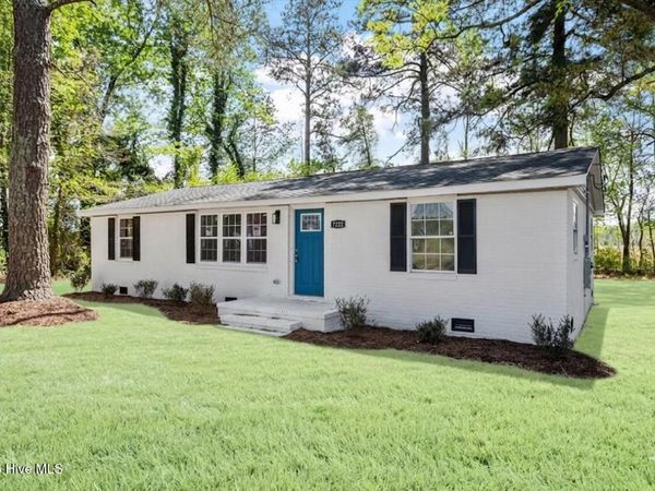 7222 Thorne Farm Road , Elm City, NC 27822