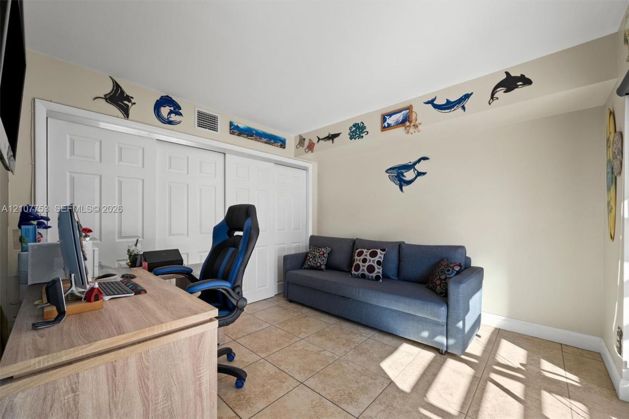 920 SW 118th Ter , Davie, FL 33325 Photo