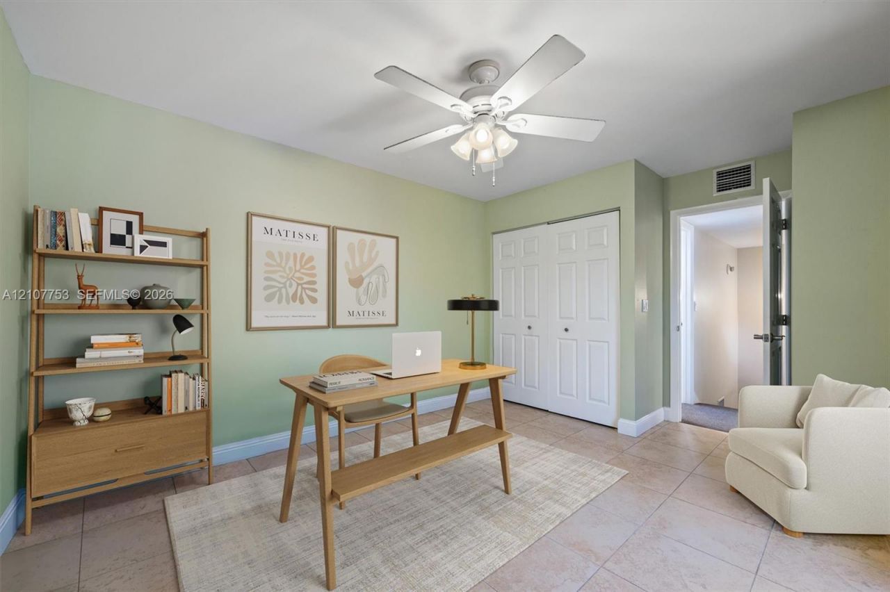 920 SW 118th Ter , Davie, FL 33325 Photo