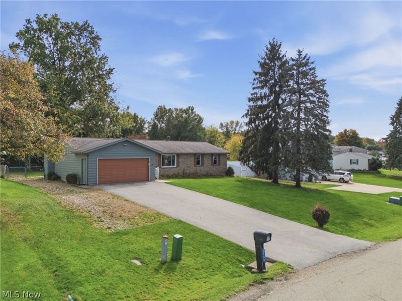 8508 Kellydale Street NW, Massillon, OH 44646 Photo 48