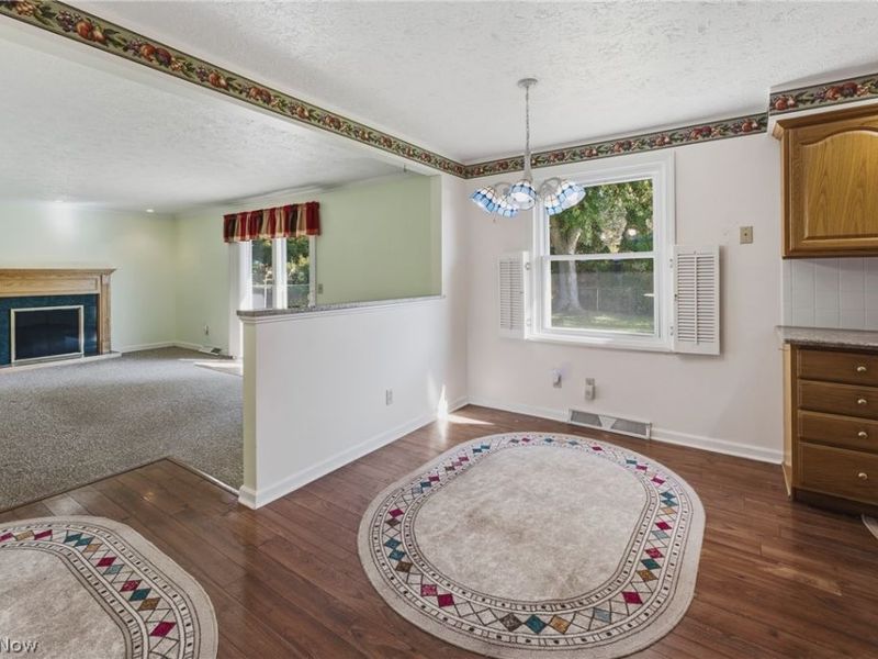 8508 Kellydale Street NW, Massillon, OH 44646 Photo 7