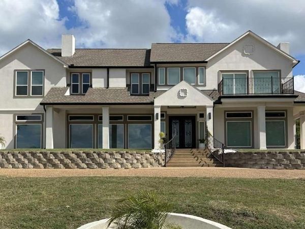 2309 Lafayette Drive, Heath, TX 75032