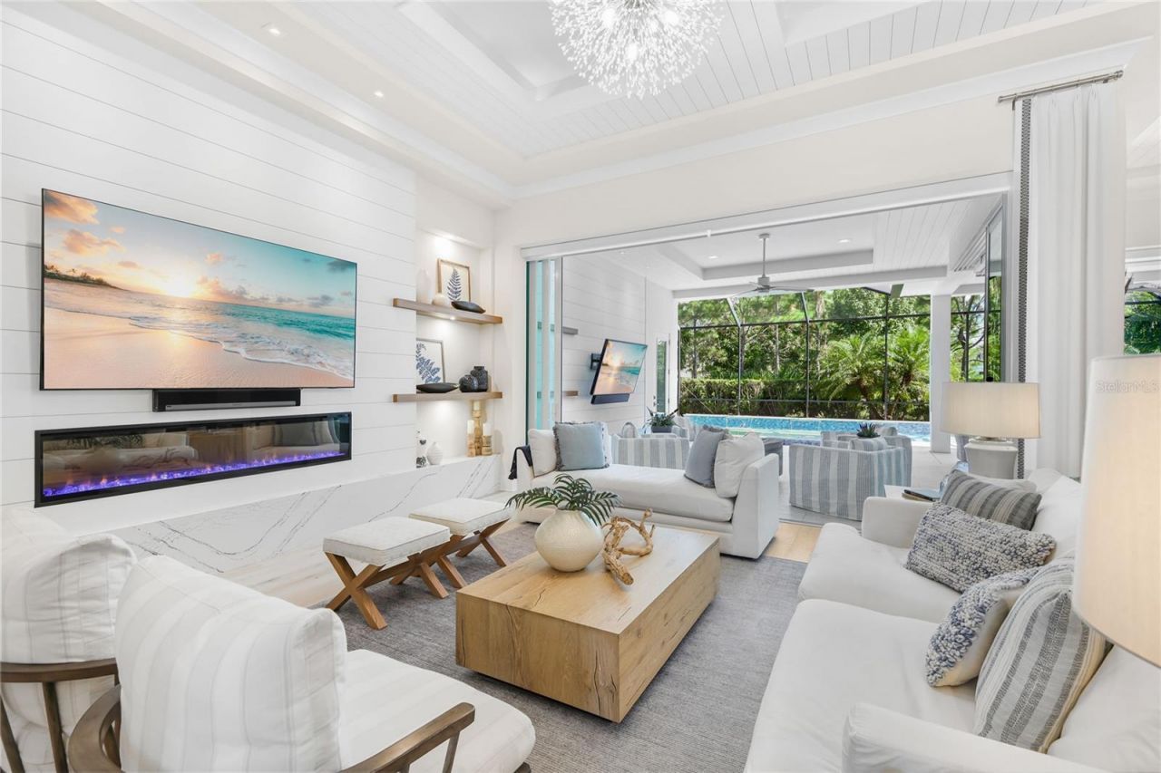 808 Crosswind Avenue, Sarasota, FL 34240 Photo