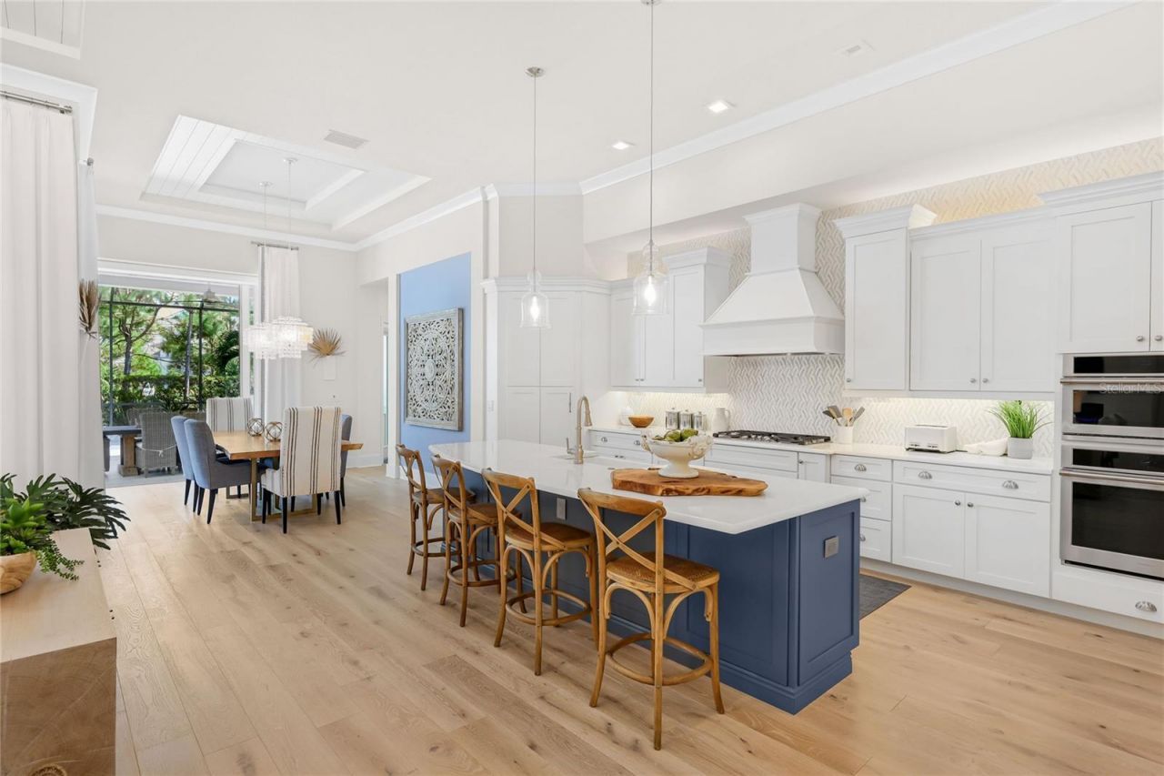 808 Crosswind Avenue, Sarasota, FL 34240 Photo
