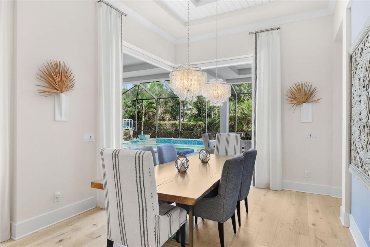 808 Crosswind Avenue, Sarasota, FL 34240 Photo