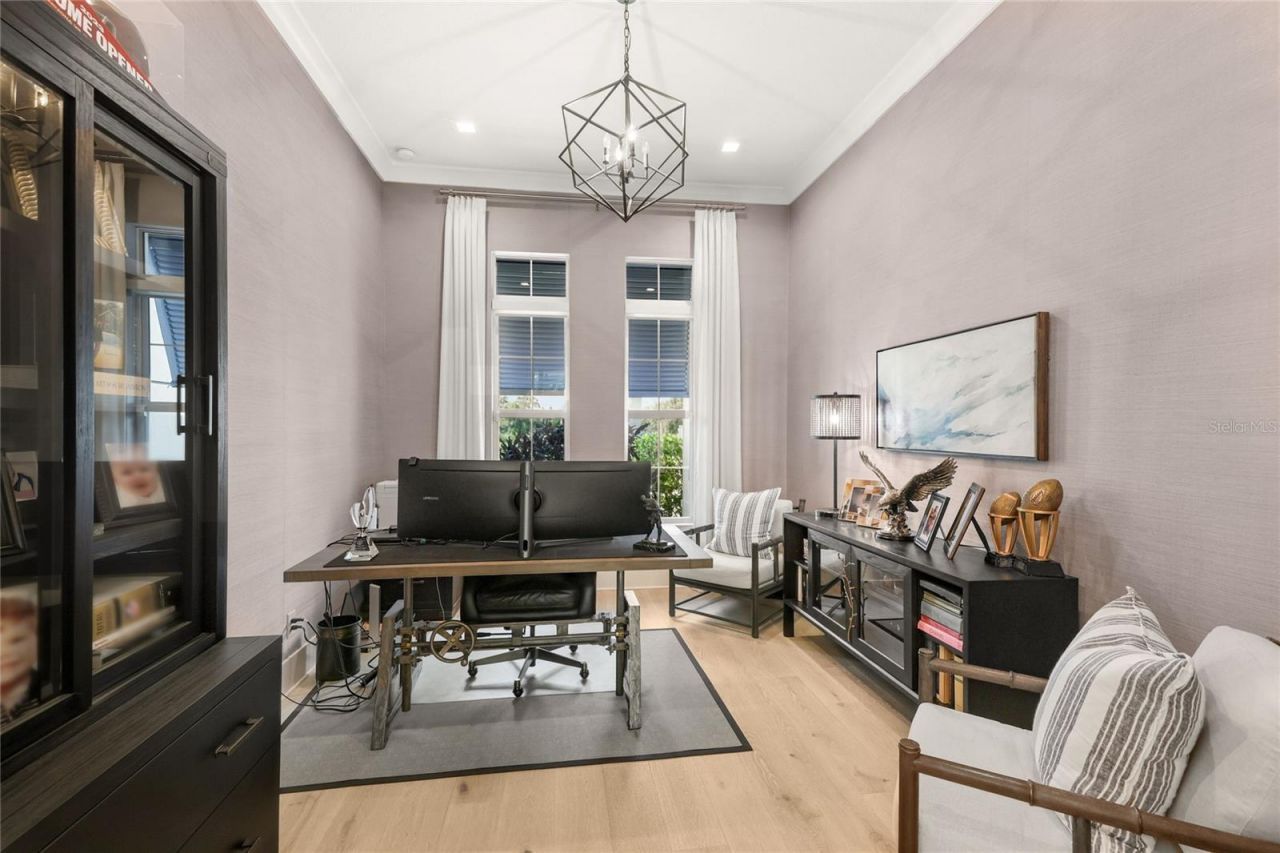 808 Crosswind Avenue, Sarasota, FL 34240 Photo