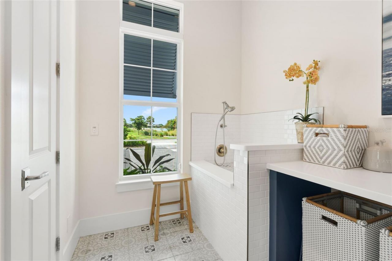 808 Crosswind Avenue, Sarasota, FL 34240 Photo