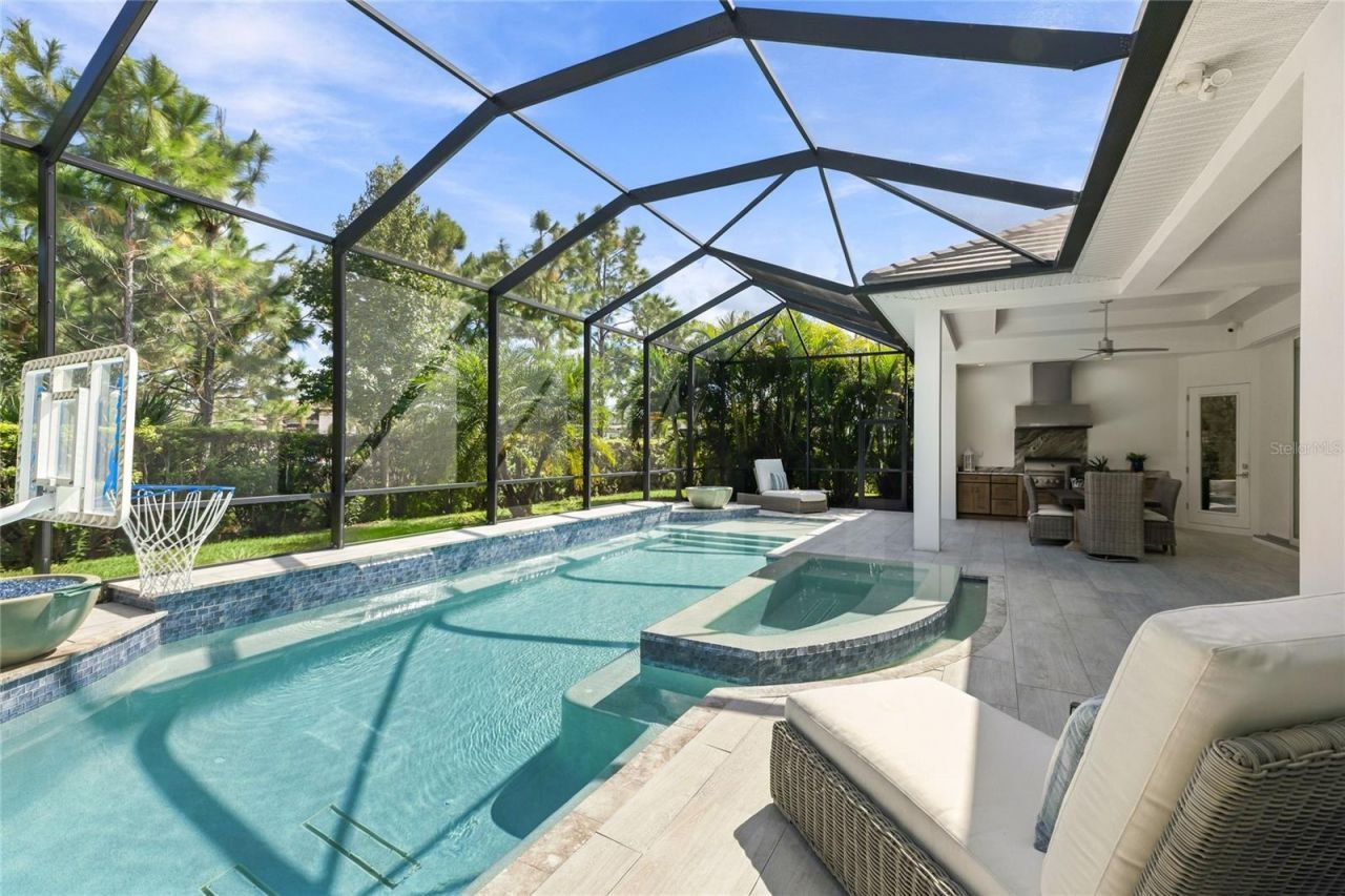 808 Crosswind Avenue, Sarasota, FL 34240 Photo