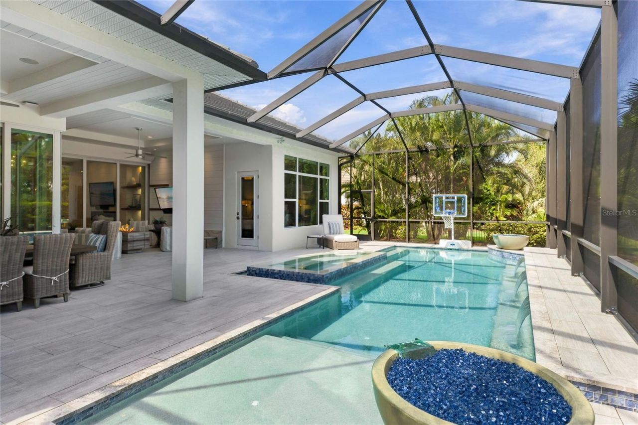 808 Crosswind Avenue, Sarasota, FL 34240 Photo
