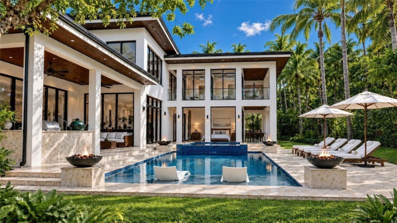 2100 Mcclellan Parkway, Sarasota, FL 34239 Photo
