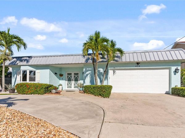 404 HARBOR DRIVE S, INDIAN ROCKS BEACH, FL 33785