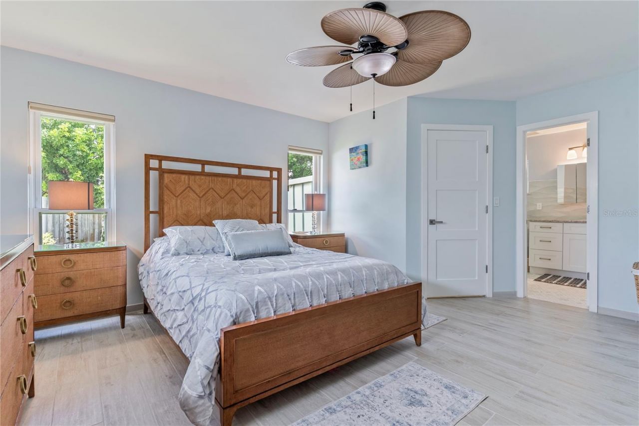404 Harbor Drive S, Indian Rocks Beach, FL 33785 Photo