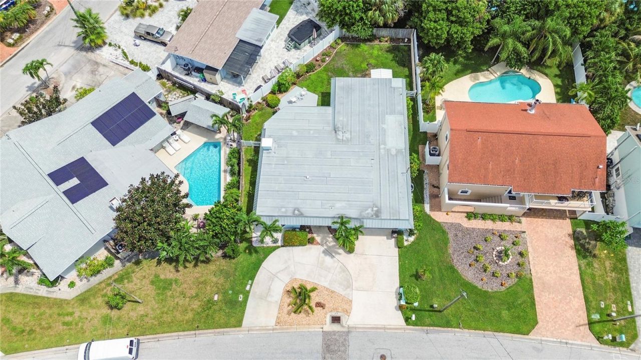 404 Harbor Drive S, Indian Rocks Beach, FL 33785 Photo