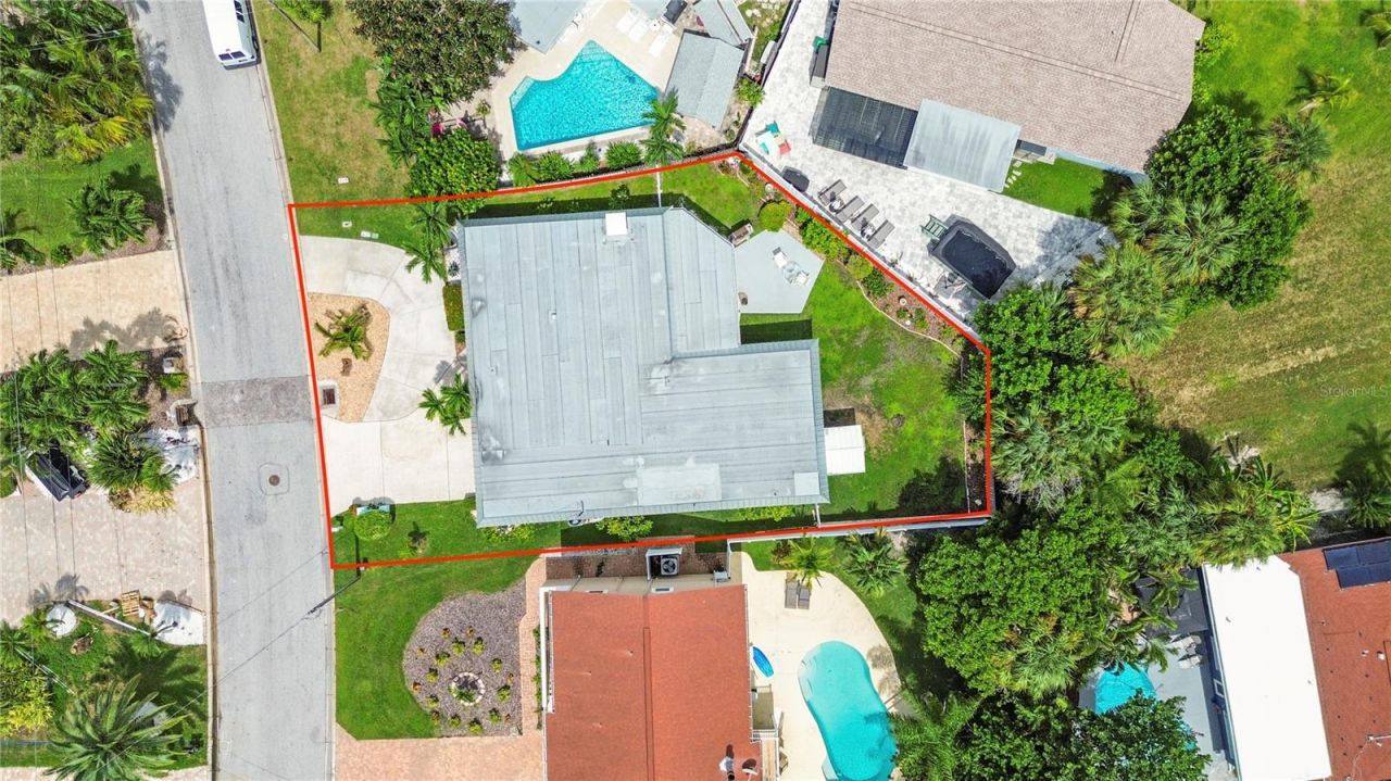 404 Harbor Drive S, Indian Rocks Beach, FL 33785 Photo