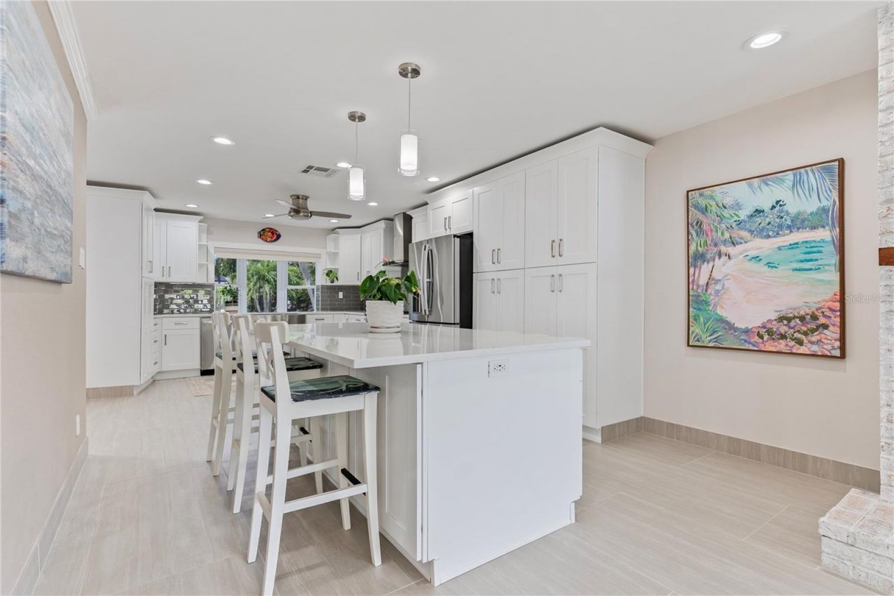 404 Harbor Drive S, Indian Rocks Beach, FL 33785 Photo