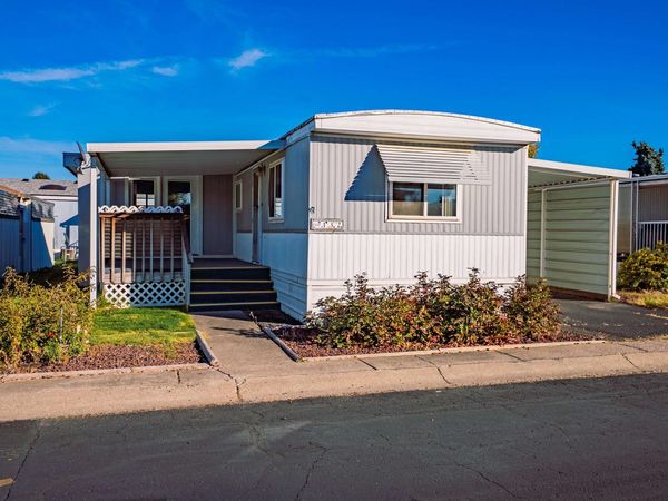 1205 E Lyons Ave, Spokane, WA 99208