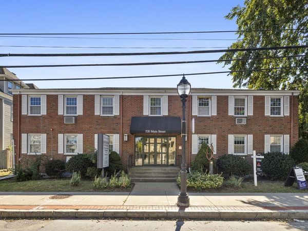 520 Main St, Waltham, MA 02452