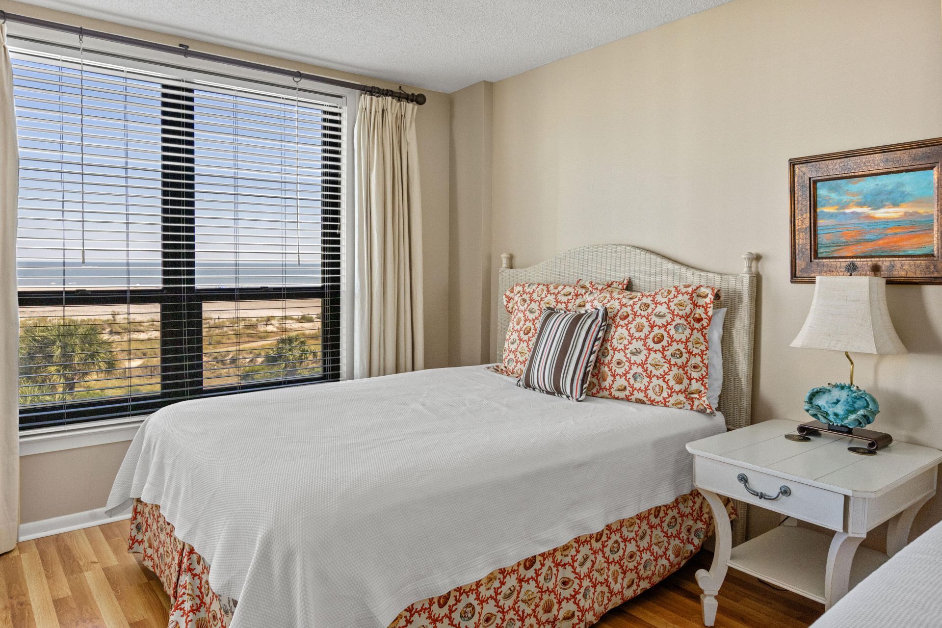 8000 Palmetto Photo 17