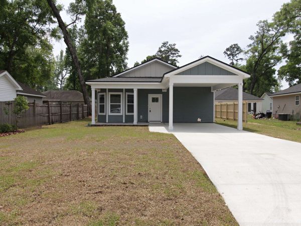 27 Lance Lane, Crawfordville, FL 32327