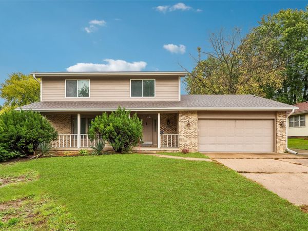 1025 22nd Street, West Des Moines, IA 50265