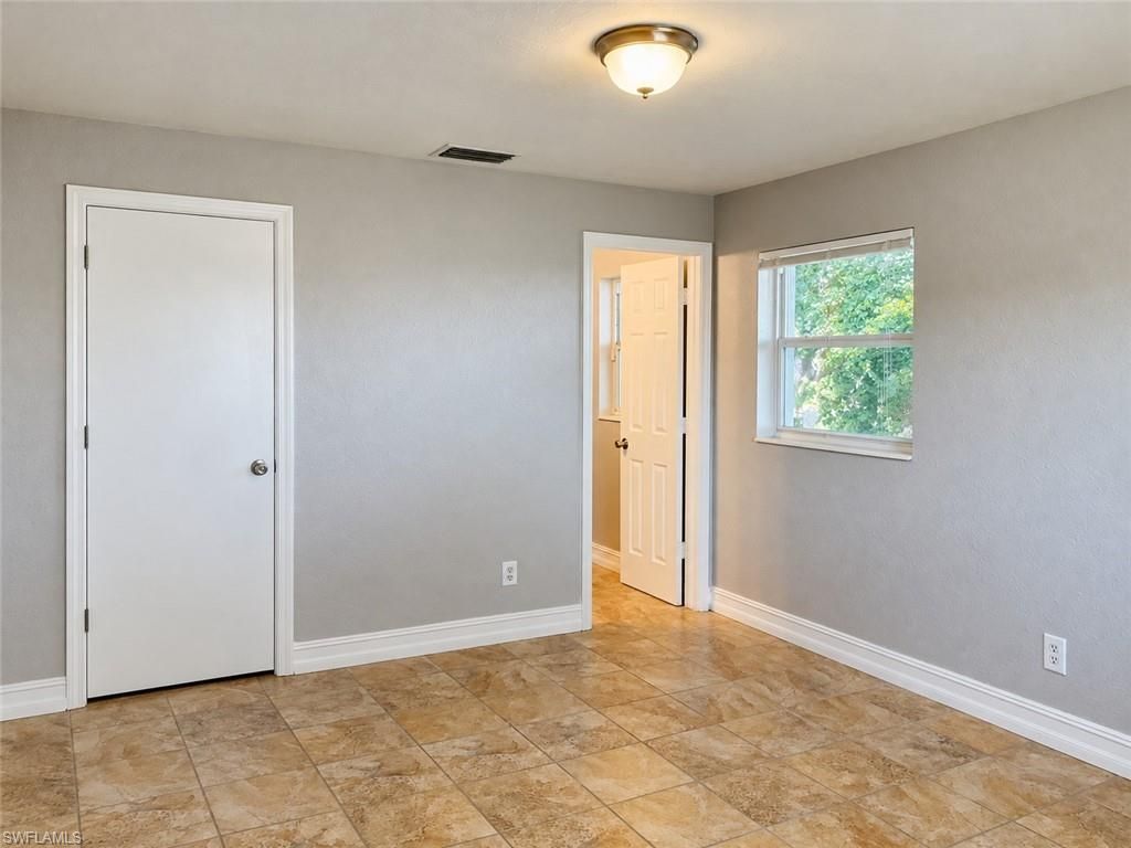 19 Arizona Rd , Lehigh Acres, FL 33936 Photo