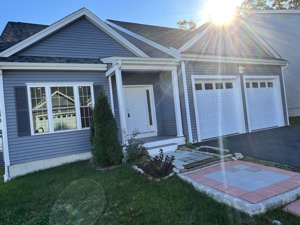 181 Crownshield Ave, Unit C, Uxbridge, MA 01569