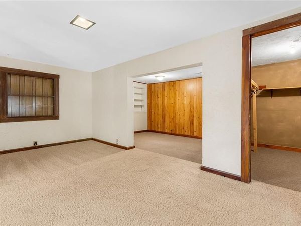 5481 Old Us Highway 40 , Kingdom City, MO 65262