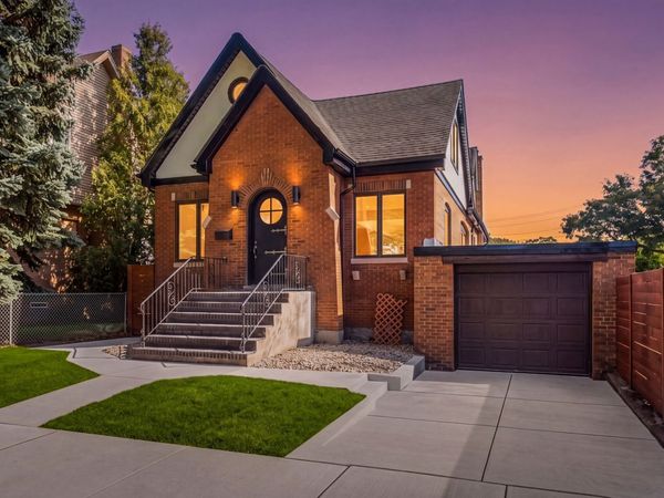6417 N Oxford Avenue , Chicago, IL 60631