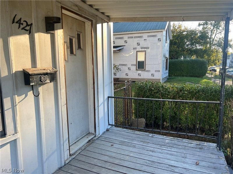 1427 4th Street NE, Canton, OH 44704 Photo 5