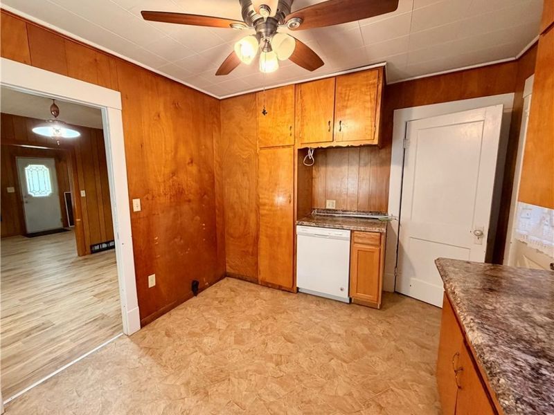 11703 Lincoln Way NW, Massillon, OH 44647 Photo 10