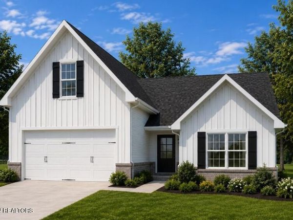 253 Roseberry St, Oak Ridge, TN 37830