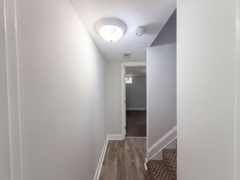 2790 Azelda Street , Columbus, OH 43211 Photo 21