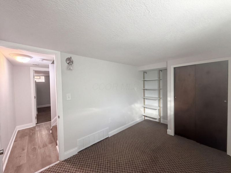 2790 Azelda Street , Columbus, OH 43211 Photo 25