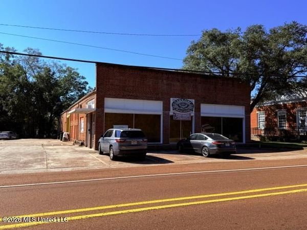 614 Beulah Avenue, Tylertown, MS 39667