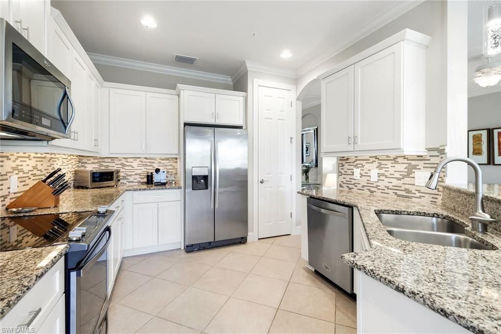12045 Covent Garden Ct , Unit 2101, Naples, FL 34120 Photo
