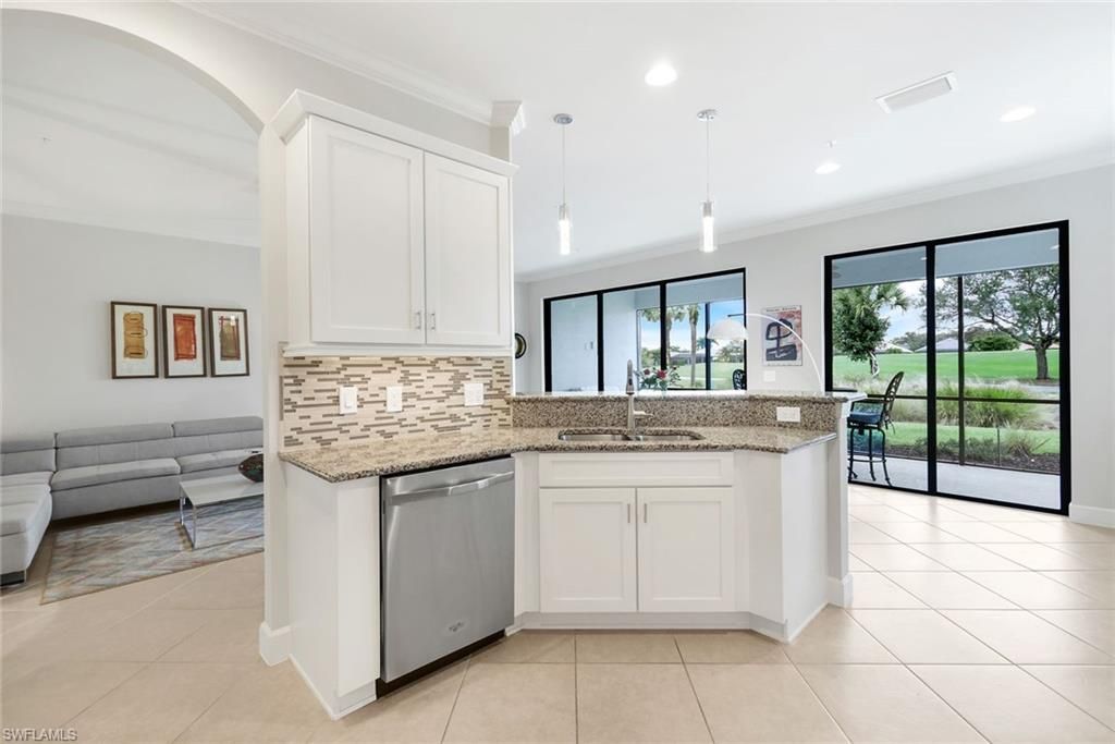 12045 Covent Garden Ct , Unit 2101, Naples, FL 34120 Photo