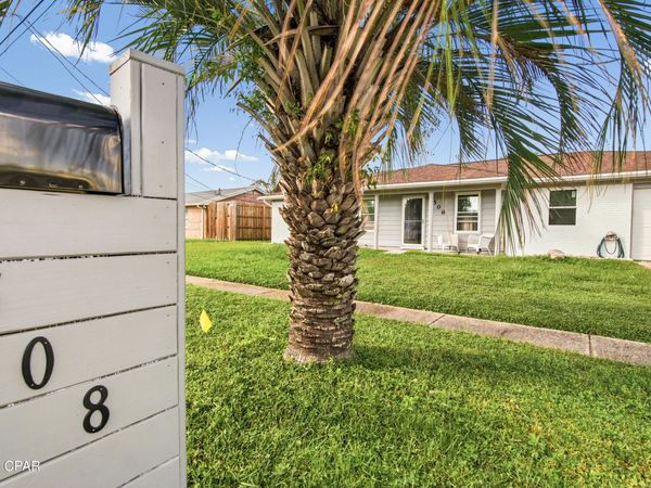 508 E Pine Forest Drive , Lynn Haven, FL 32444