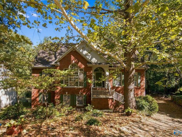 10019 Bluff Drive SE, Huntsville, AL 35803