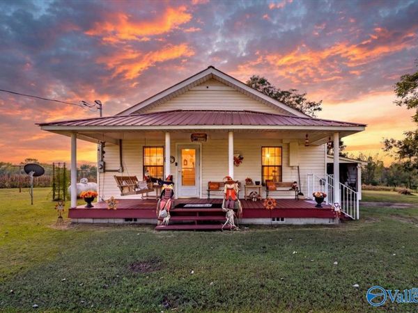 25 County Road 18, Dutton, AL 35744