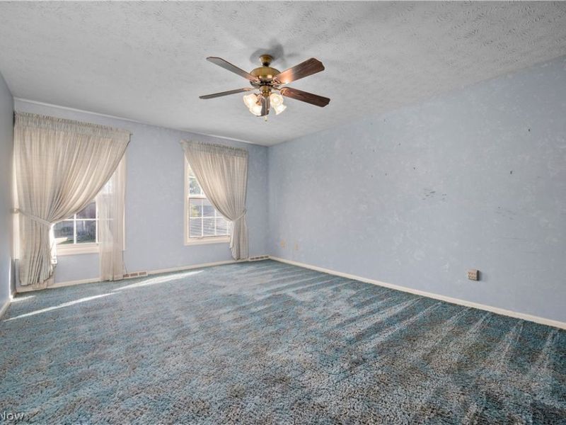 17880 N Inlet Drive, Strongsville, OH 44136 Photo 22