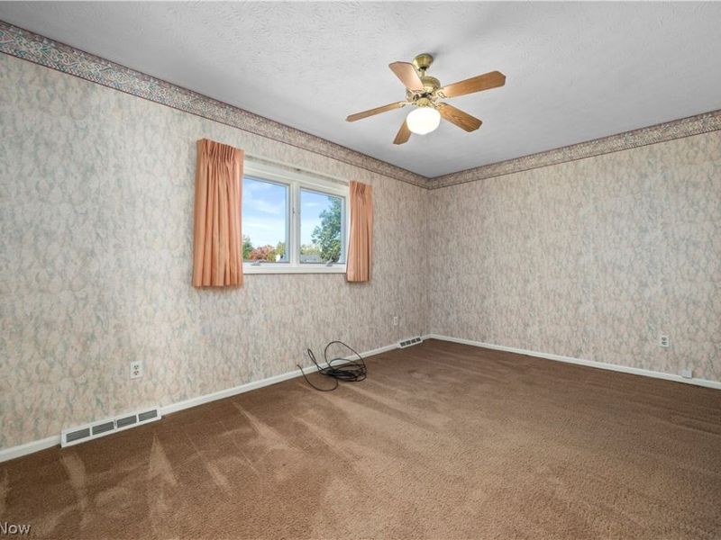 17880 N Inlet Drive, Strongsville, OH 44136 Photo 25