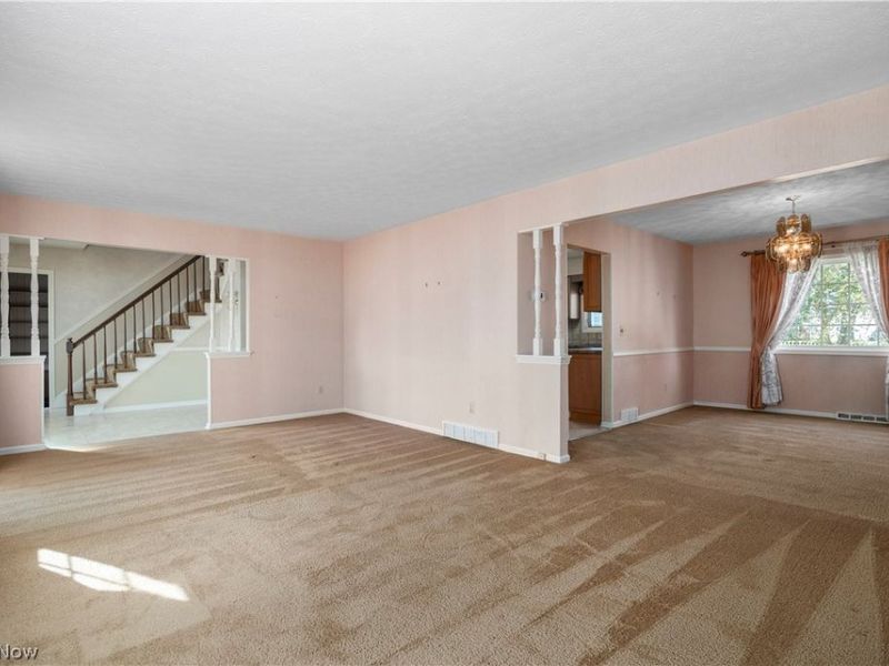 17880 N Inlet Drive, Strongsville, OH 44136 Photo 6
