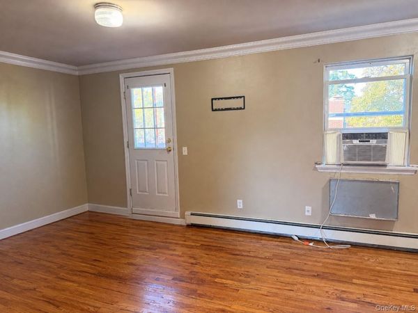 75-27 164th Street , Unit 2, Fresh Meadows, NY 11366