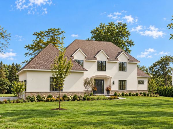 270 Majestic Oak Court, Lake Forest, IL 60045