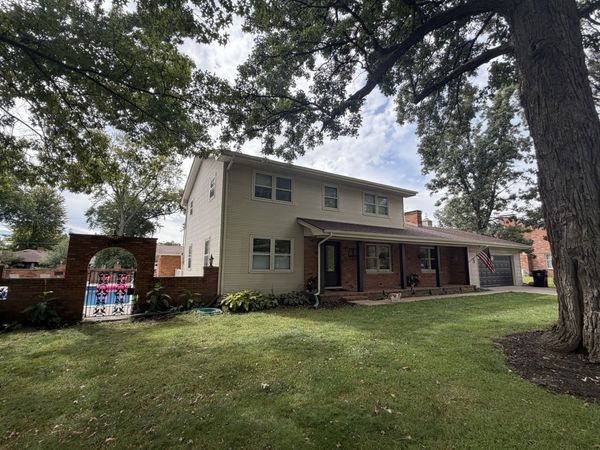 5 Oaklane Drive , Ottawa, IL 61350